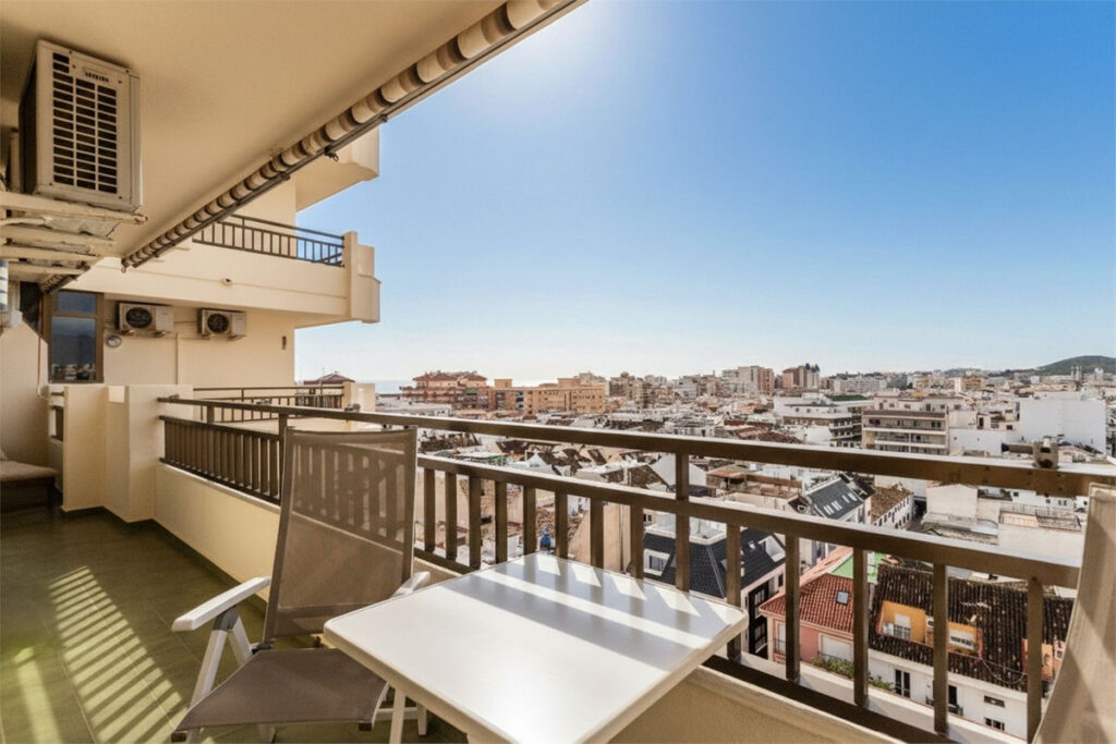Middle Floor Apartment Fuengirola