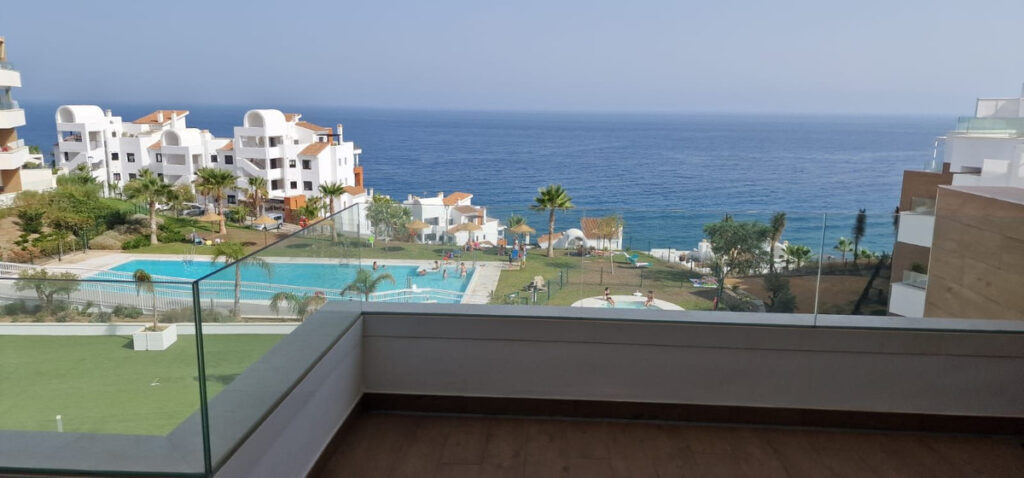 Middle Floor Apartment Torrox Costa