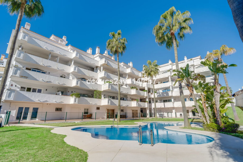 Middle Floor Apartment Riviera del Sol