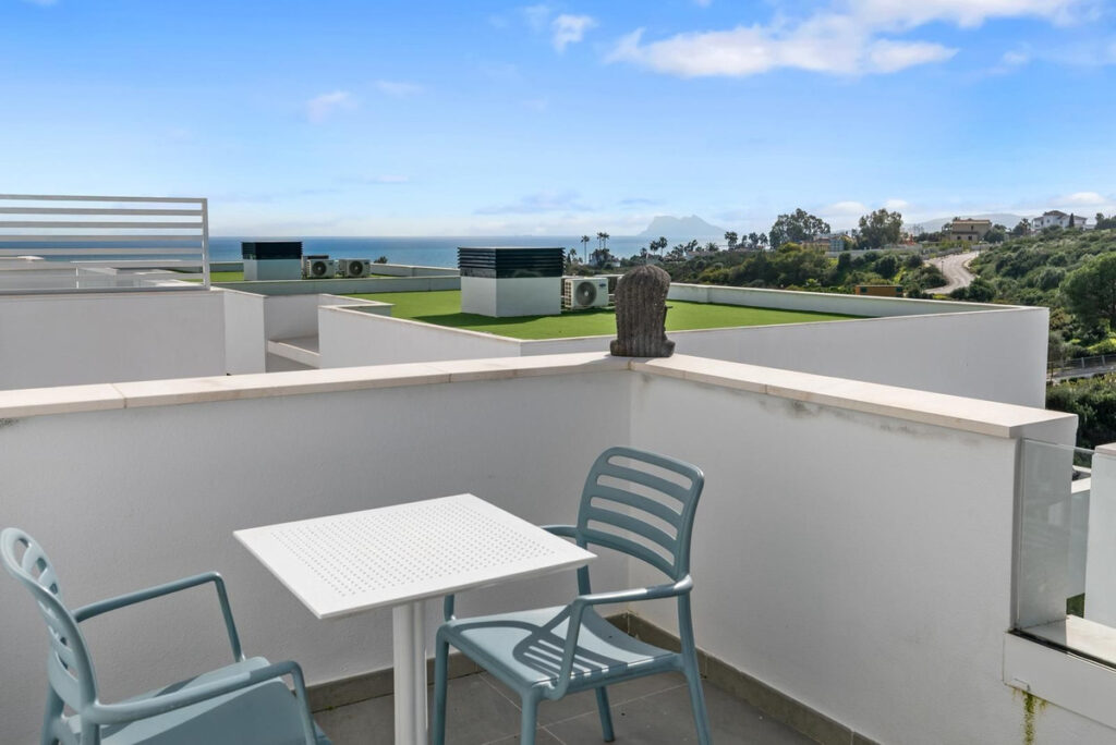 Top Floor Apartment Manilva