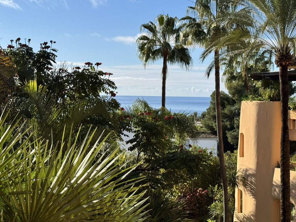 Middle Floor Apartment Sierra Blanca