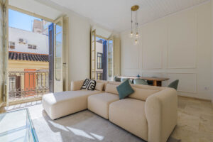 Middle Floor Apartment Centro Histórico