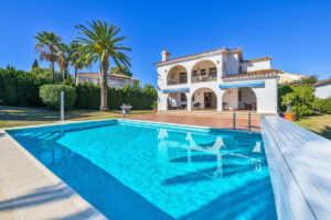 Detached Villa Atalaya