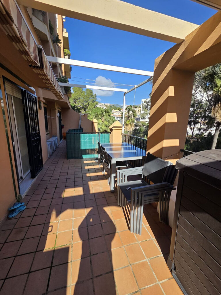 Middle Floor Apartment Fuengirola
