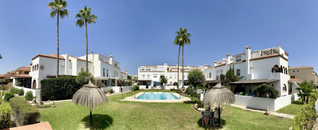 Townhouse Casares