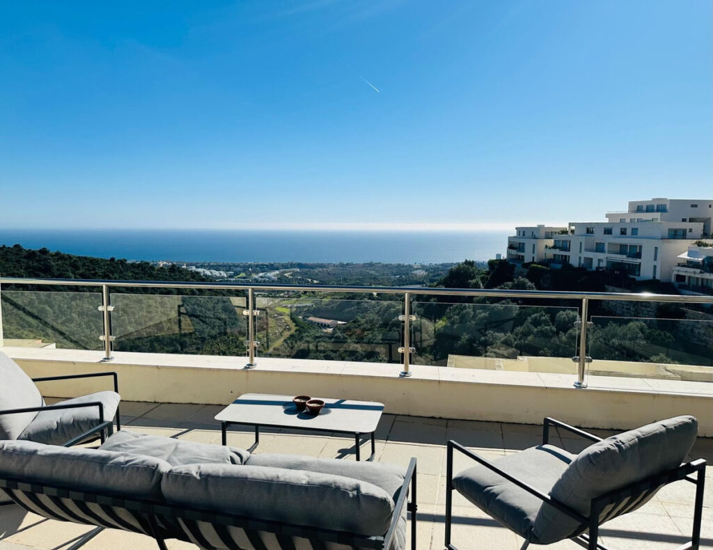 Penthouse Altos de los Monteros