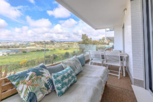 Middle Floor Apartment La Campana