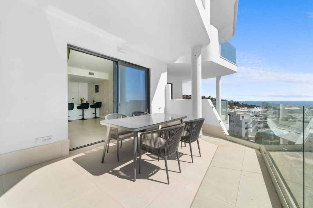 Middle Floor Apartment Fuengirola