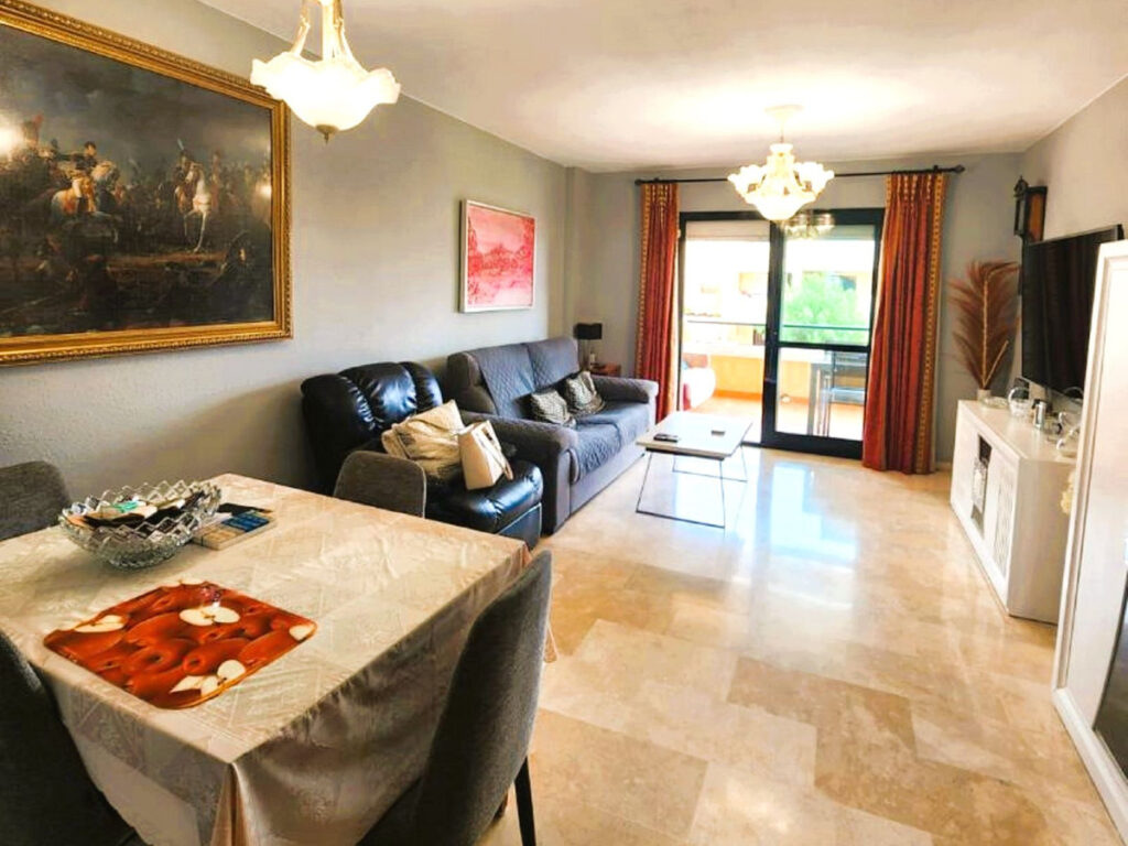Middle Floor Apartment Marbella