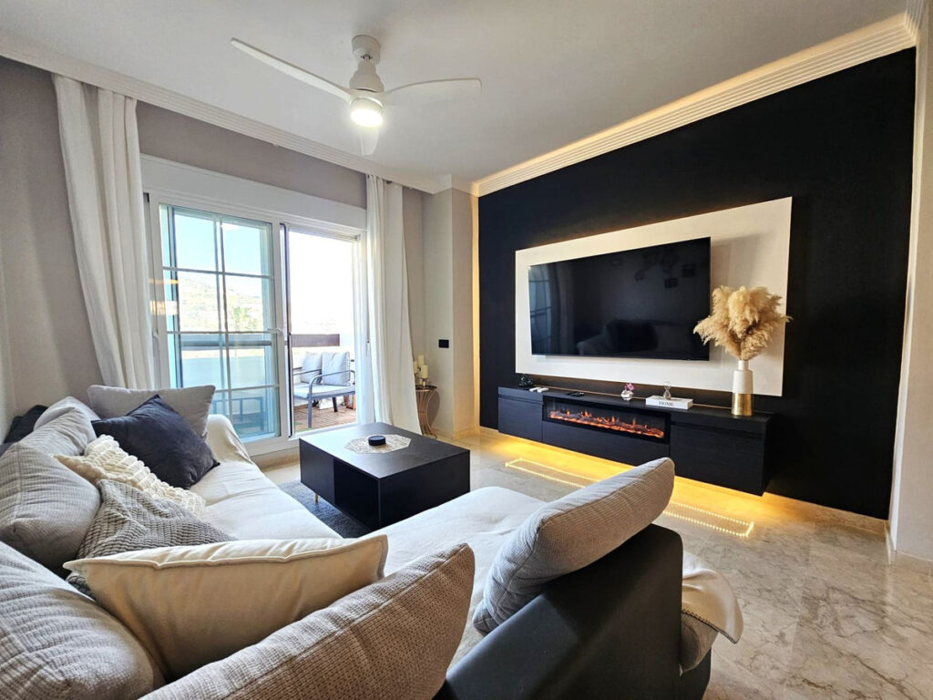 Top Floor Apartment Benalmadena