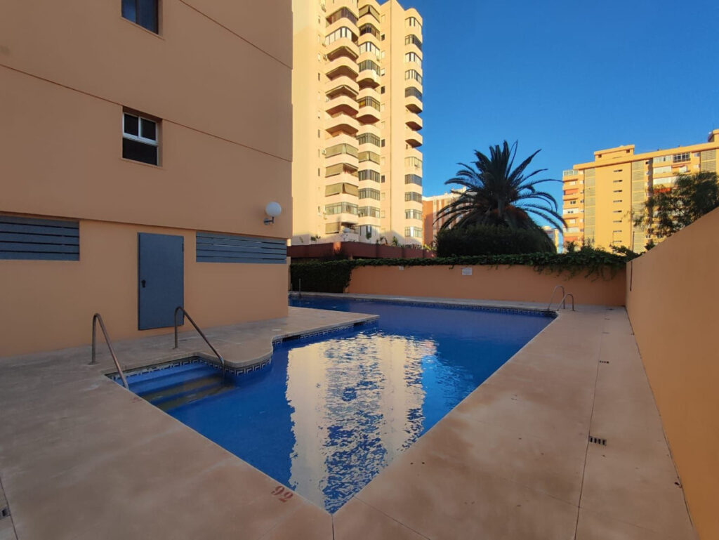 Middle Floor Apartment Fuengirola