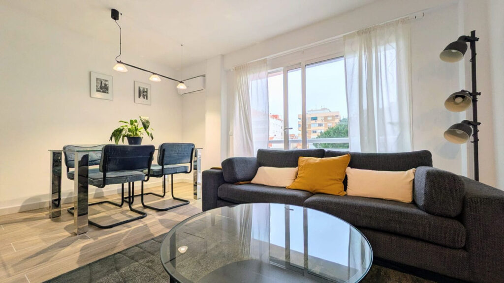 Middle Floor Apartment Fuengirola