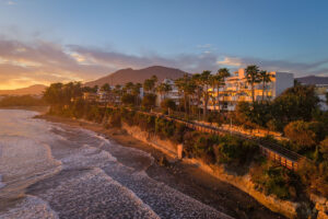 Middle Floor Apartment Estepona