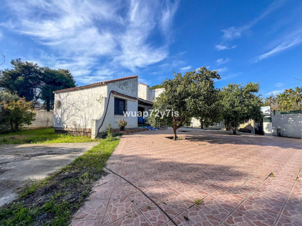 Detached Villa Estepona