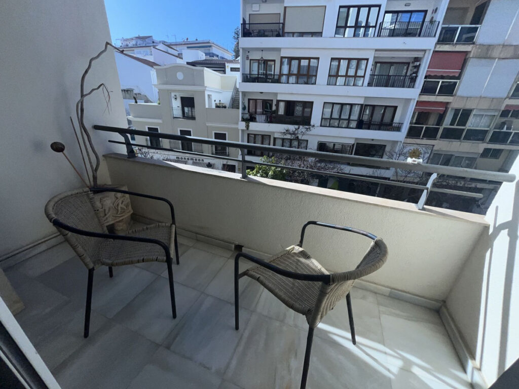 Top Floor Apartment Estepona
