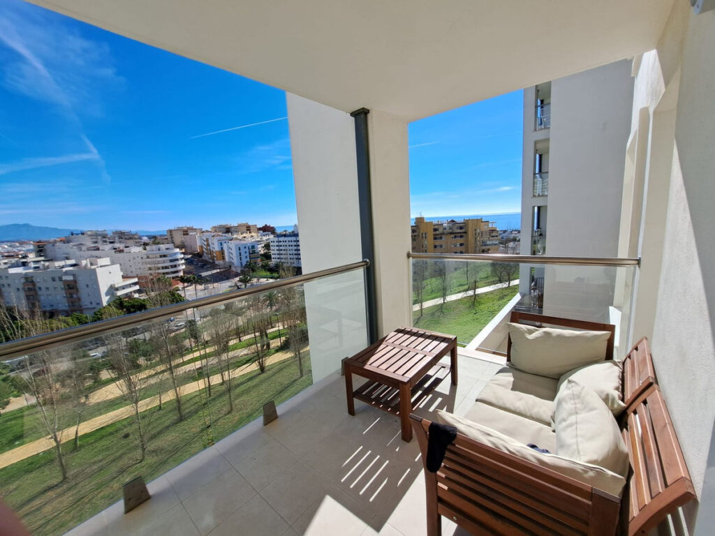 Middle Floor Apartment Estepona