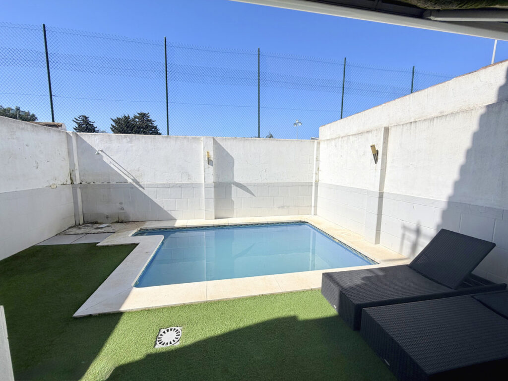 Detached Villa Casares