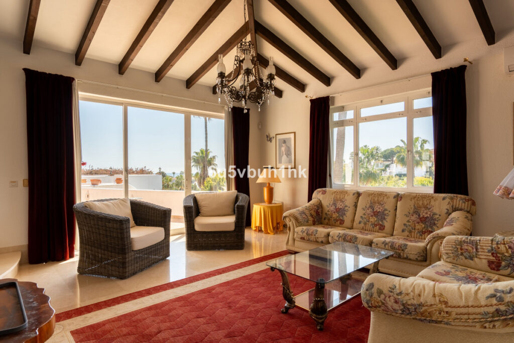 Detached Villa Calahonda