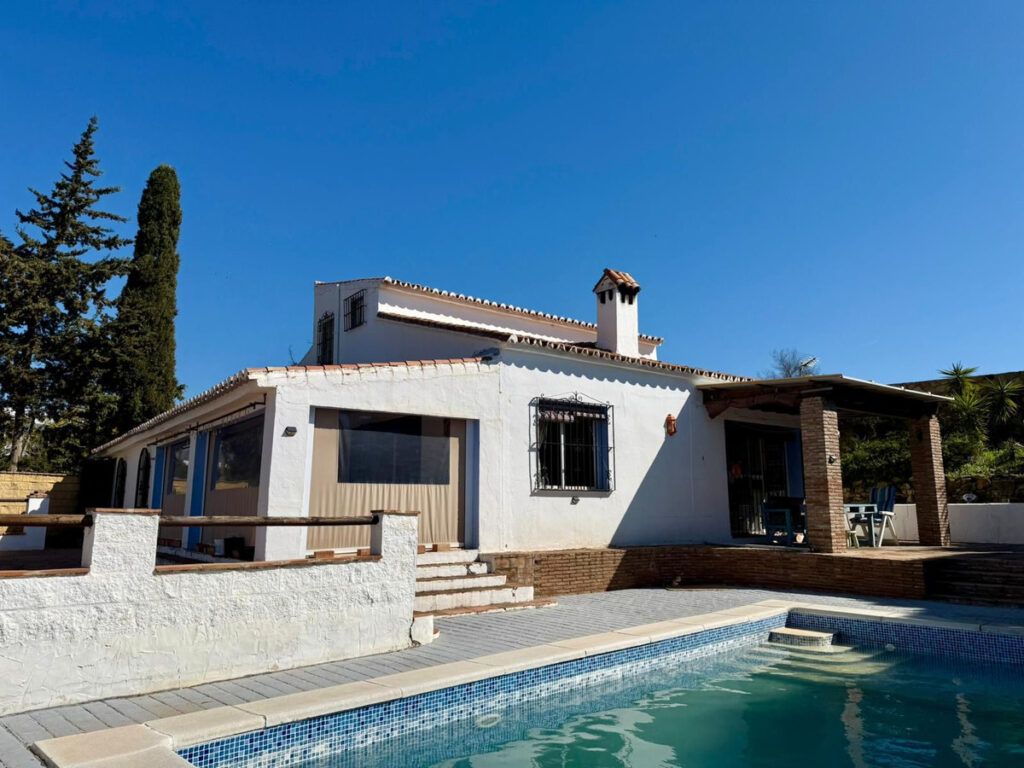 Detached Villa Estepona