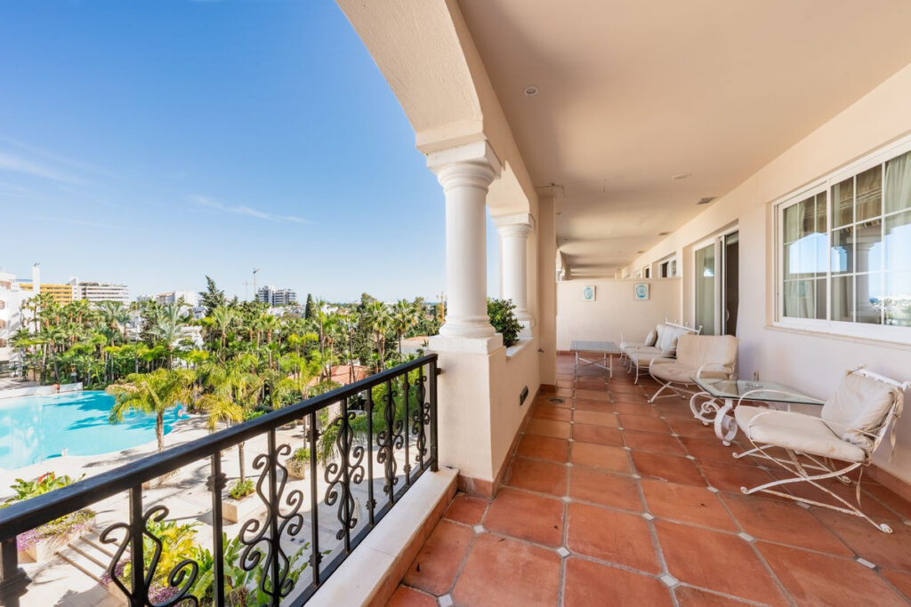 Middle Floor Apartment Marbella