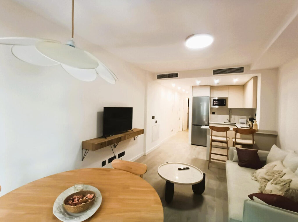 Middle Floor Apartment Málaga Centro