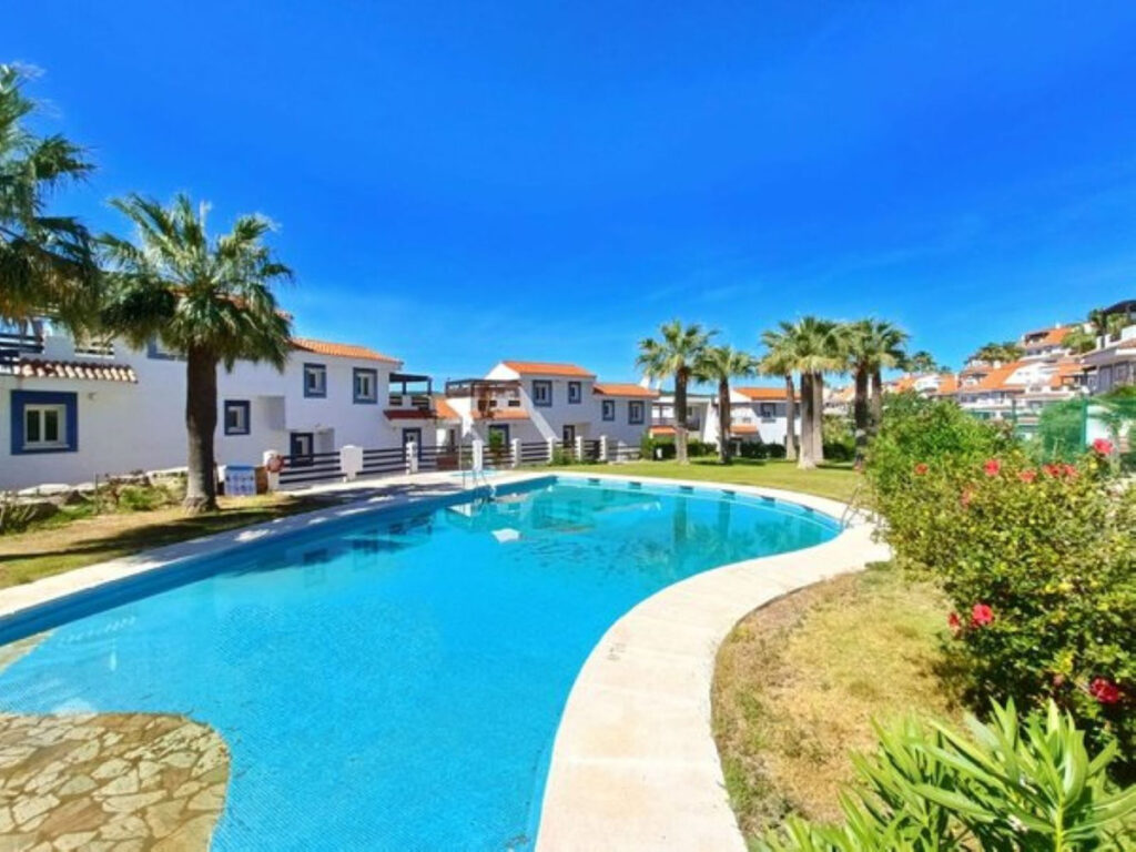 Middle Floor Apartment La Duquesa