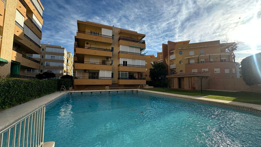 Middle Floor Apartment Pedregalejo