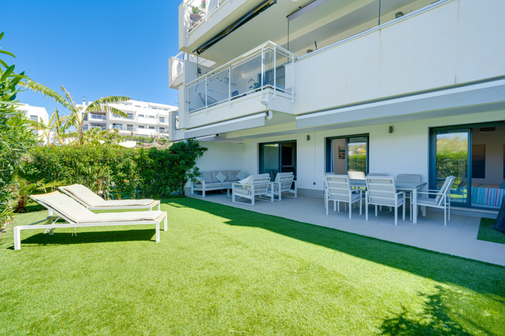 Beautiful, two bedroom ground floor, garden apartment located within the sought-after gated community of El Lagar in La Cala de Mijas In Cala de Mijas