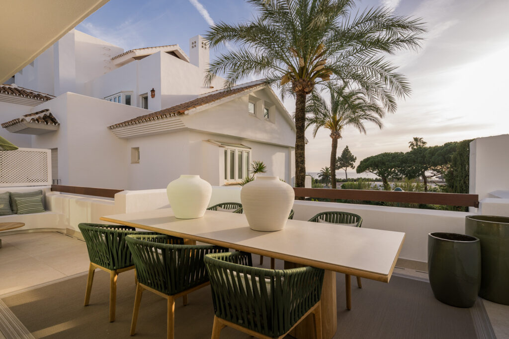 Luxury Beachfront Apartment, Los Monteros Palm Beach In Los Monteros Palm Beach