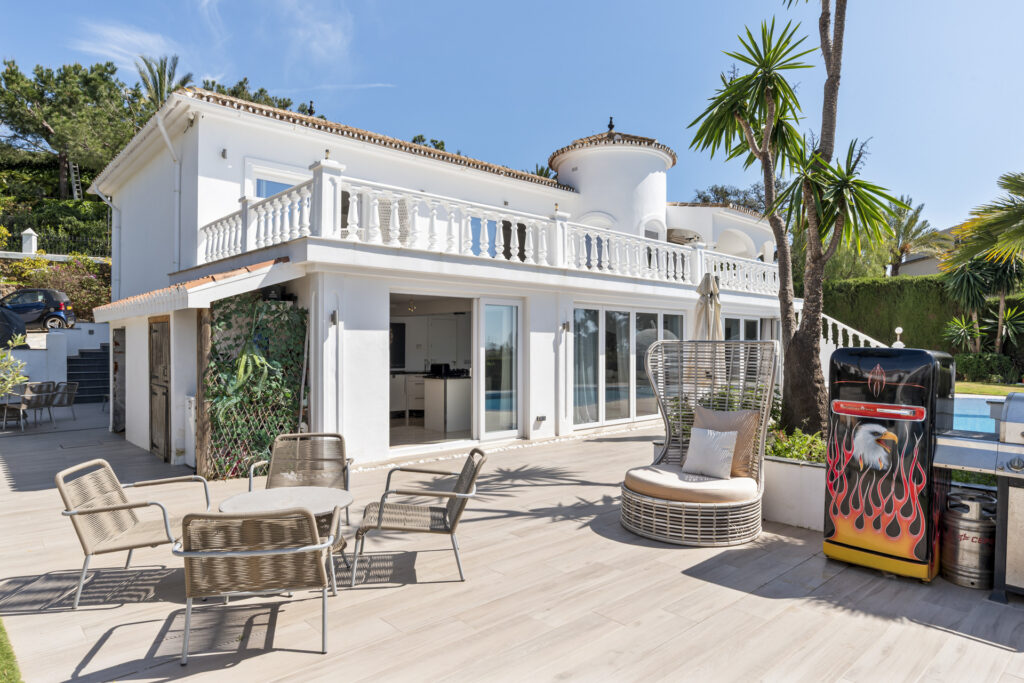 Detached house Elivira In Marbella Este