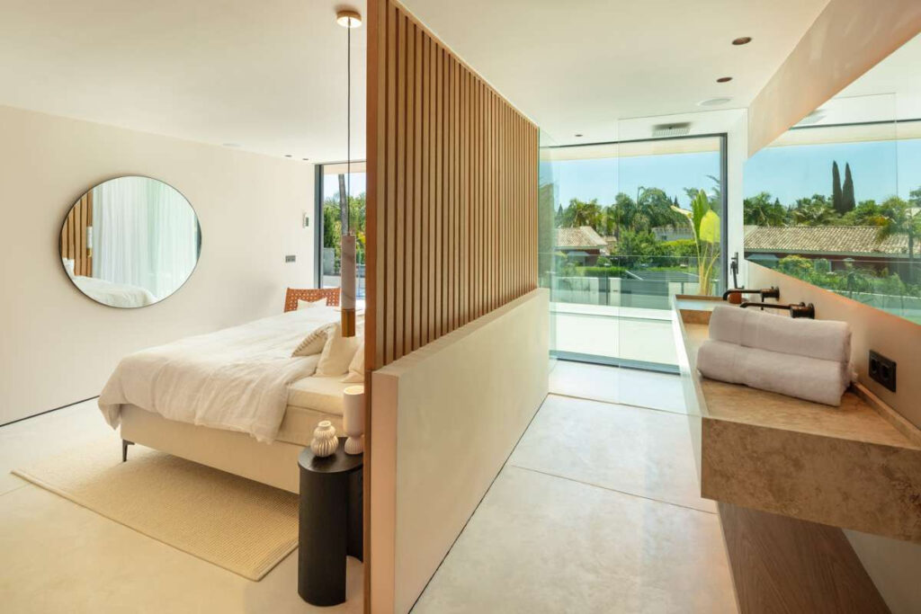 Modern Luxury Villa in Nueva Andalucía In Marbella