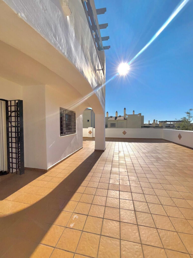 Spectacular 2-Bedroom Apartment with 100m² Terrace and Mountain Views In Benalmadena