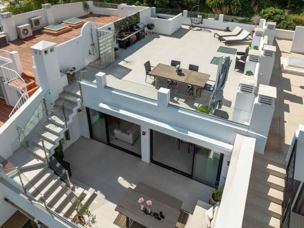 La Quinta Penthouse In La Quinta