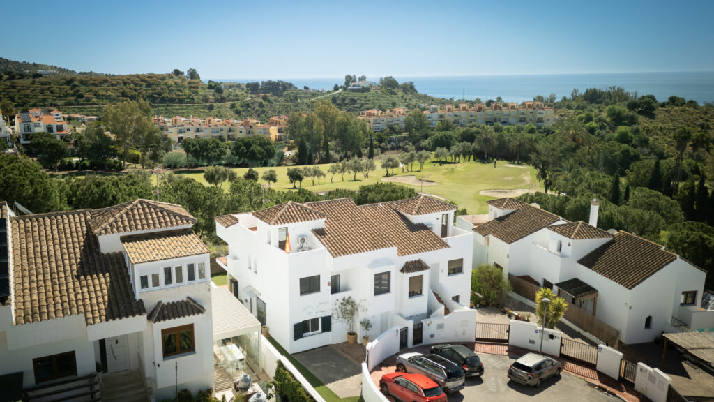 Renovated elegance in Añoreta golf, Rincon de la Victoria, Málaga In Añoreta Golf