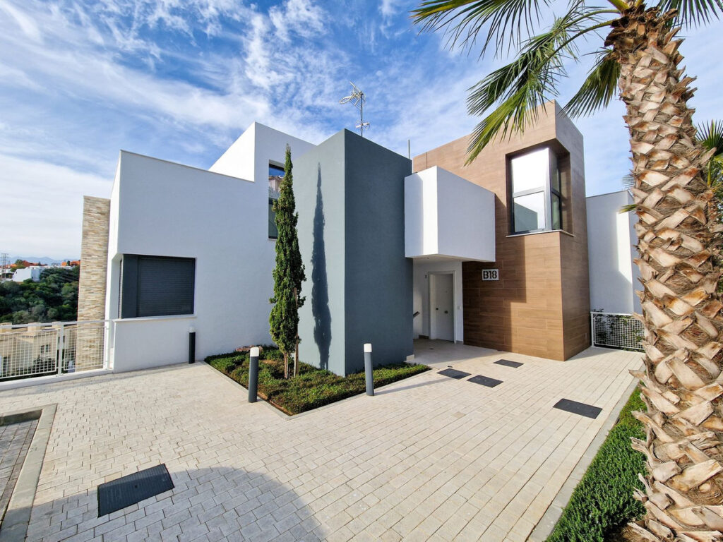 Duplex Artola