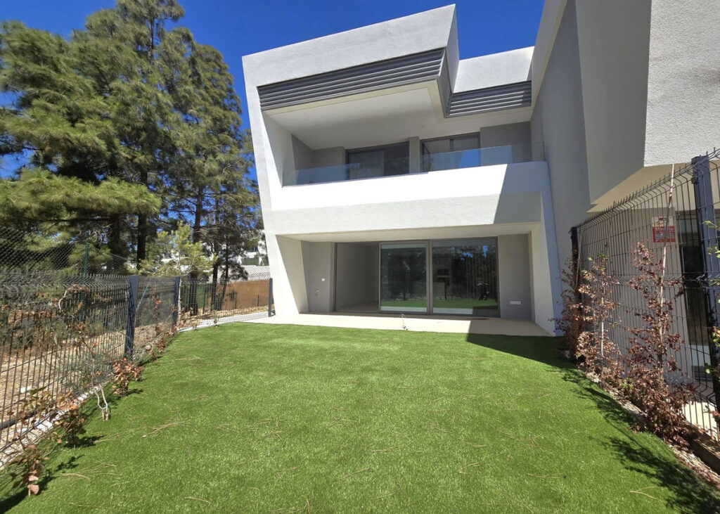 Semi-Detached House El Chaparral