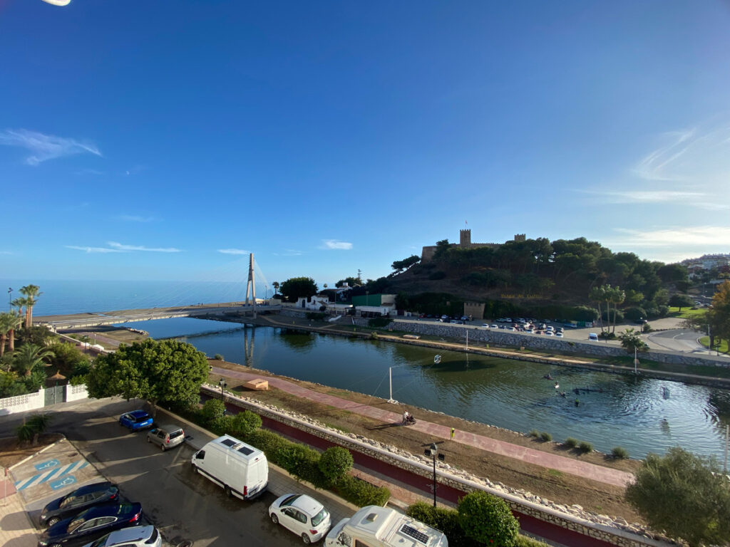 Middle Floor Apartment Fuengirola