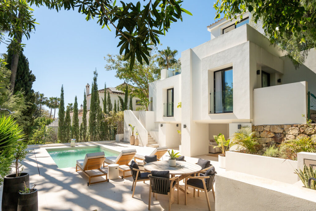 Detached Villa Nueva Andalucía