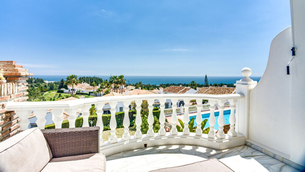 Middle Floor Apartment El Chaparral