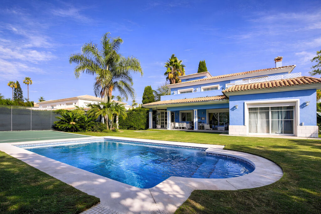 Detached Villa Guadalmina Baja