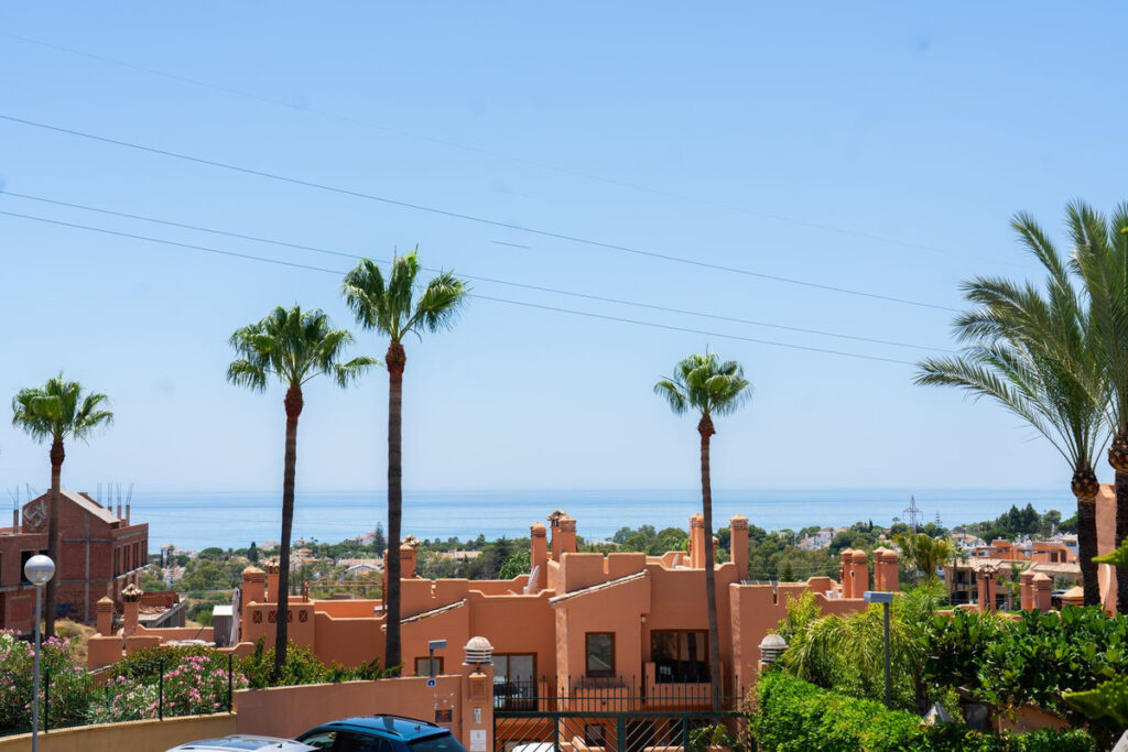 Semi-Detached House Riviera del Sol