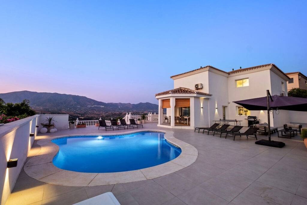 Detached Villa Cerros del Aguila
