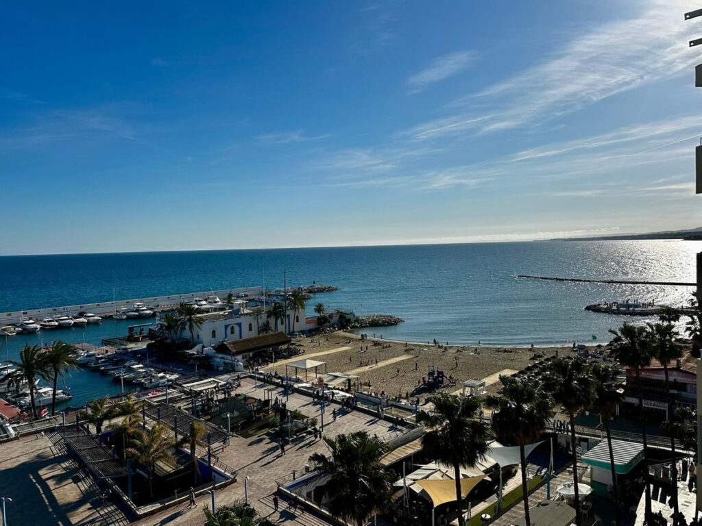 Top Floor Apartment Marbella