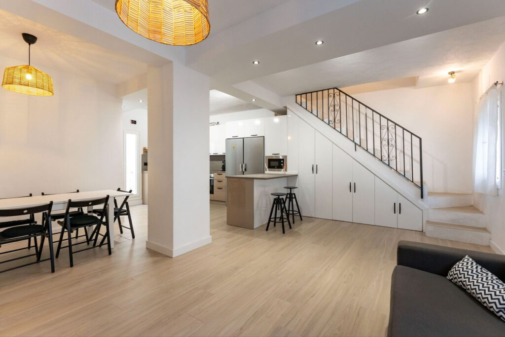 Townhouse Monda