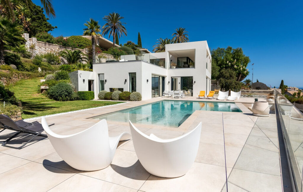 Detached Villa Río Real