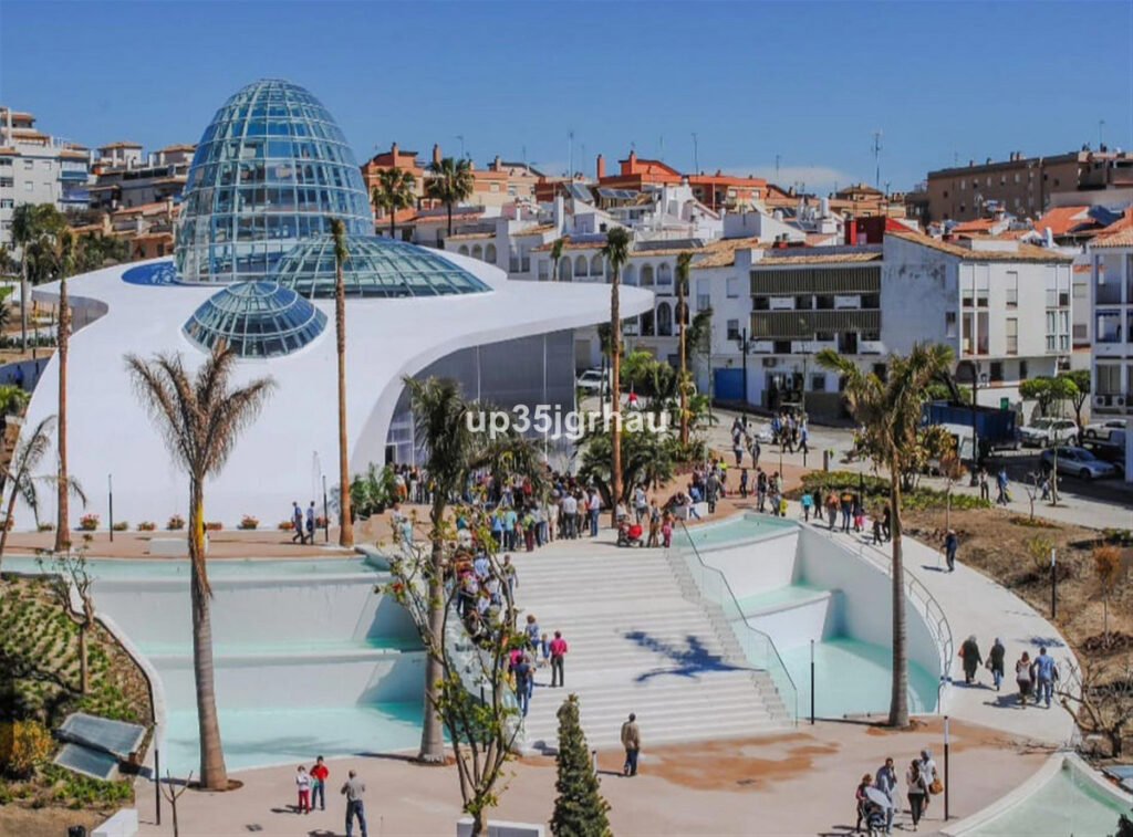 Top Floor Apartment Estepona