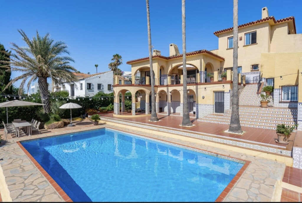 Detached Villa Estepona