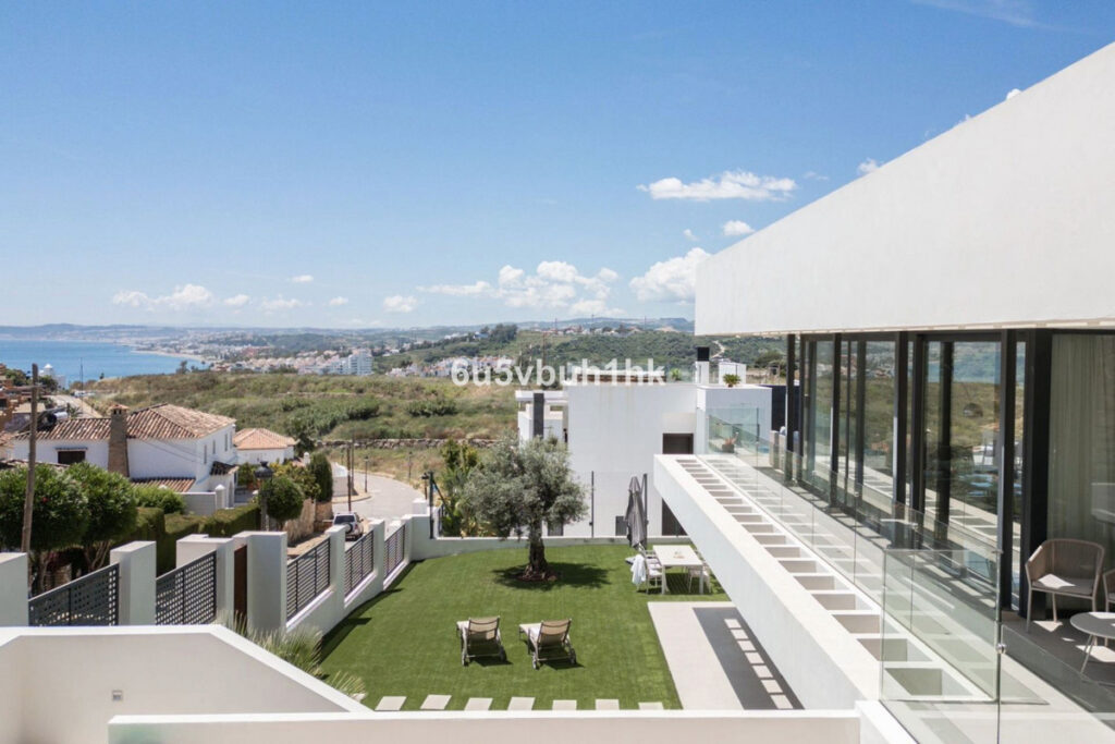 Detached Villa Estepona