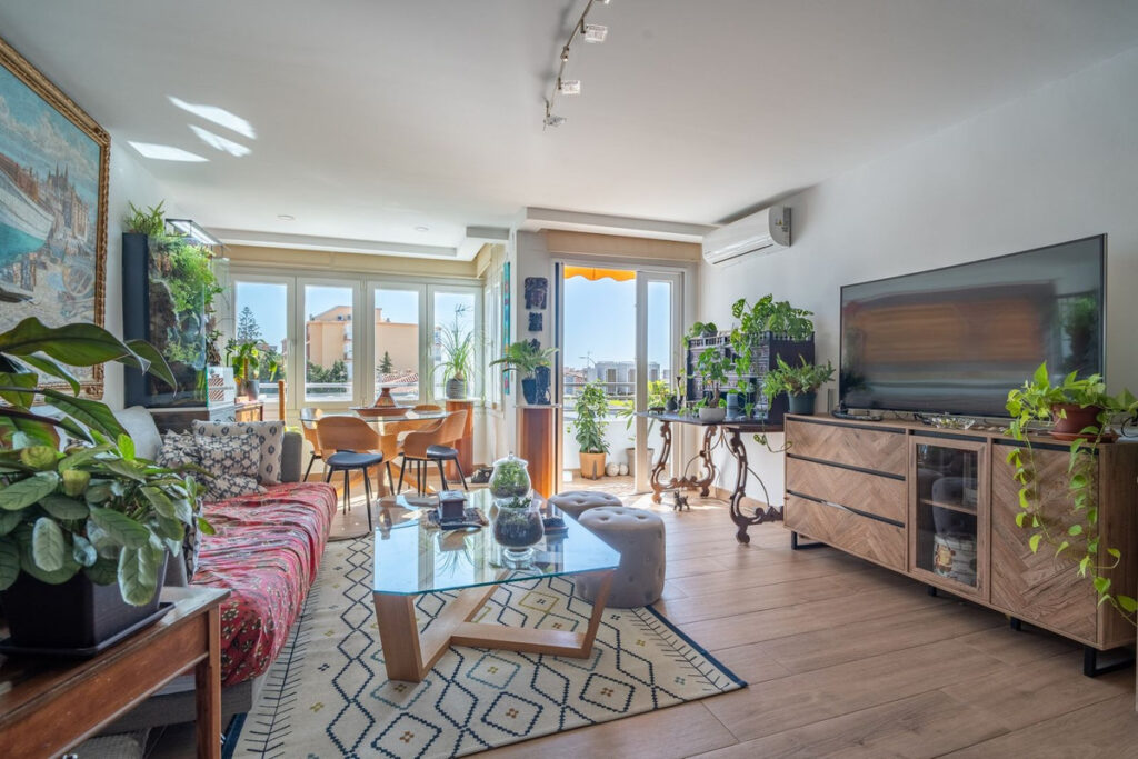 Middle Floor Apartment El Palo