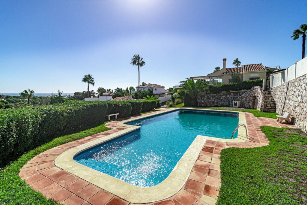 Detached Villa Calahonda